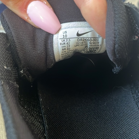 Women’s Invincible Run 3 - Picture 9 of 9